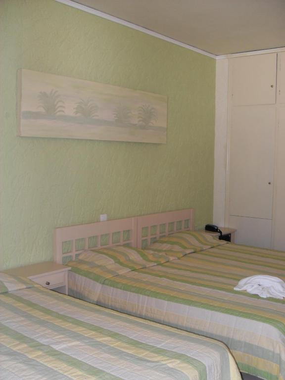 Benitses Bay View Hotel Gastouri  Kamer foto